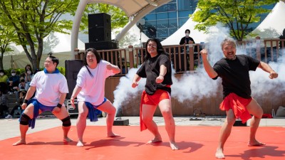 제33회 거창국제연극제, 씨름사절단 Gallery