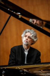 아름다운 목요일, 인터내셔널 마스터즈 시리즈: 프랑수아 프레데리크 기 Piano (11.9) 사진 1